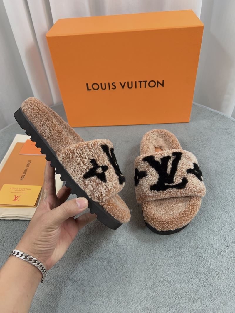 Louis Vuitton Slippers